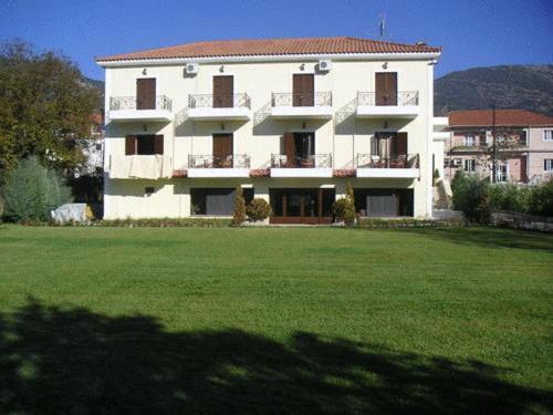 Aroanios Hotel Kleitoria Esterno foto