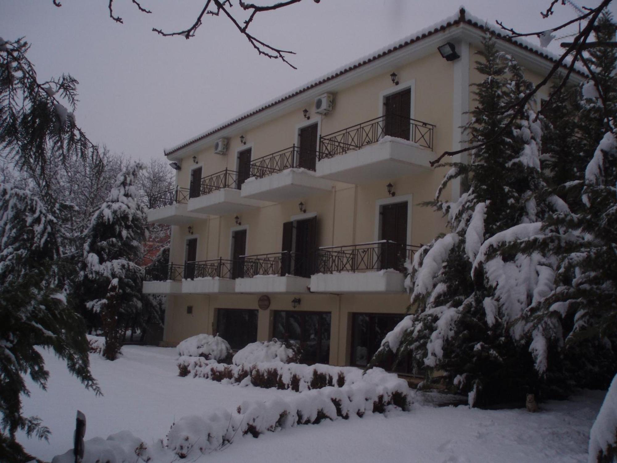 Aroanios Hotel Kleitoria Esterno foto